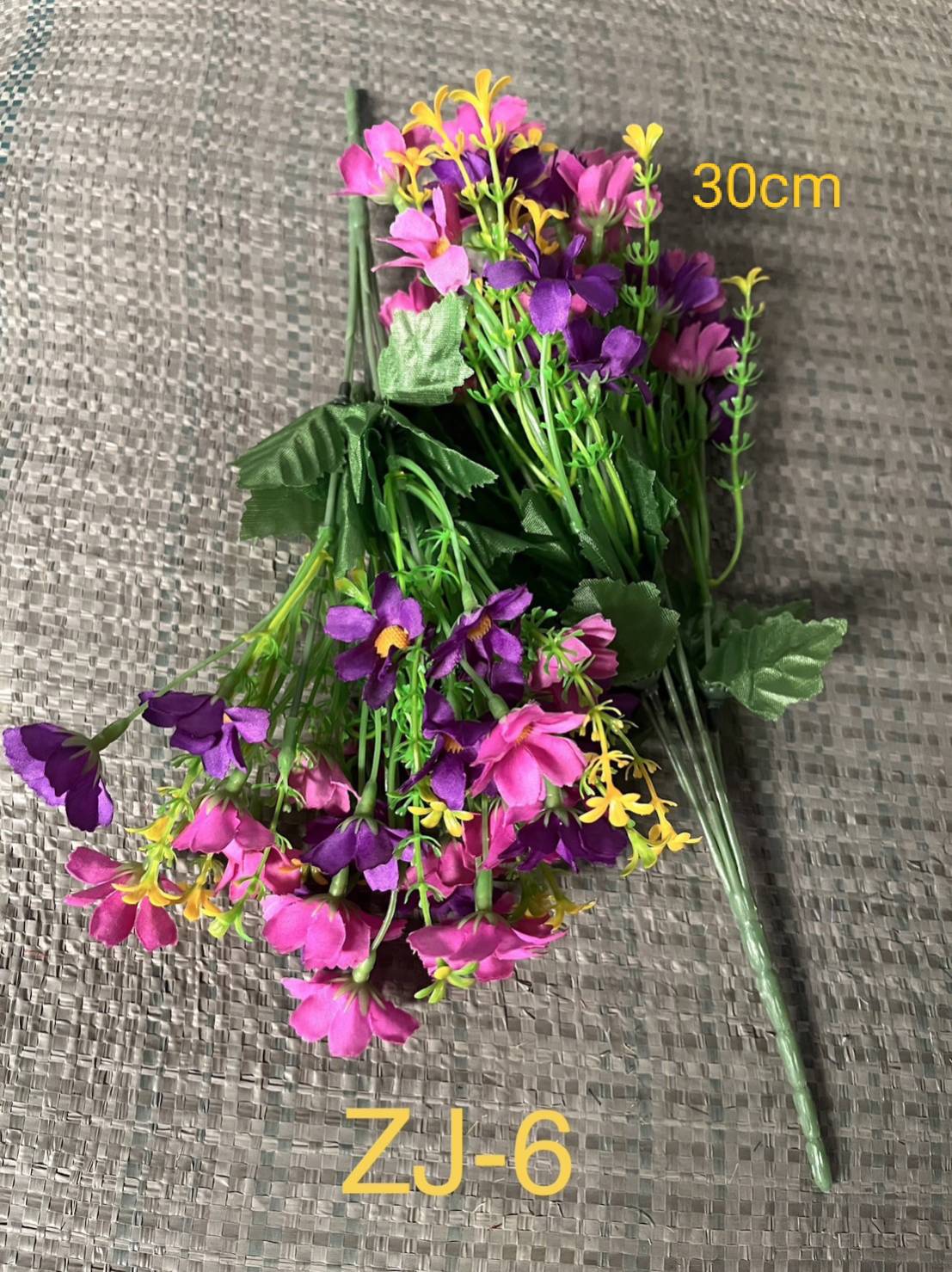 ดอกไม้ประดิษฐ์